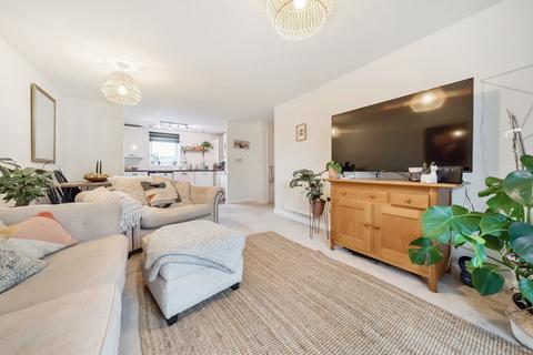 2 bedroom flat for sale, Rose Drive, Cringleford, Norwich, NR4