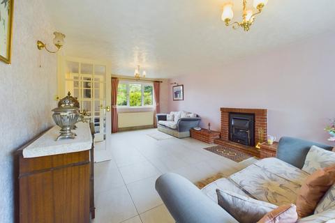 5 bedroom detached house for sale, Leicestershire LE18