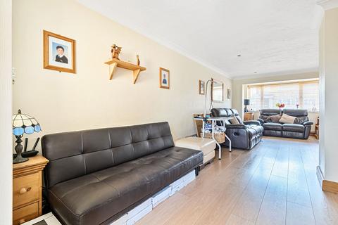 17 Mansfield Road, Basingstoke, RG22 6DX