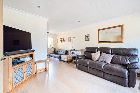17 Mansfield Road, Basingstoke, RG22 6DX