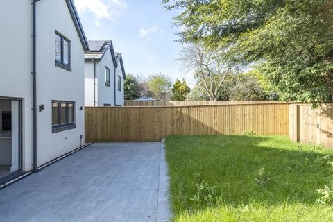 4 bedroom detached house for sale, Hambrook, Bristol BS16