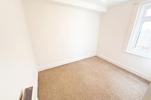 2 bedroom flat to rent, Ditchling Rise, Brighton BN1