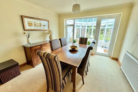 3 bedroom semi-detached house for sale, Lugtrout Lane, Catherine-de-Barnes, Solihull