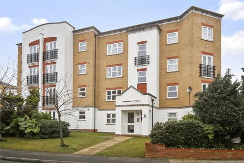2 bedroom ground floor flat to rent, Glaisher Street Deptford London SE8