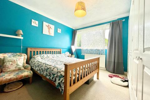 2 bedroom maisonette to rent, Rickman Close, Woodley, Berkshire, RG5