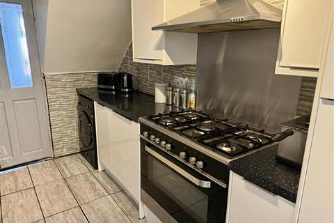 5 Florida Street, Oldham, OL8 1EL
