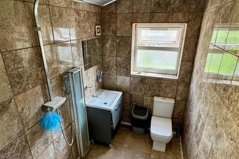 5 Florida Street, Oldham, OL8 1EL