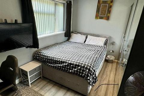 5 Florida Street, Oldham, OL8 1EL