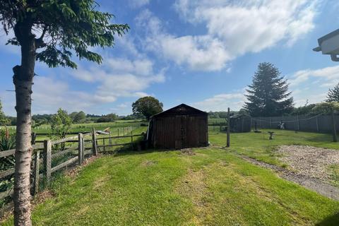 3 bedroom detached bungalow for sale, Wortham Ling, Roydon