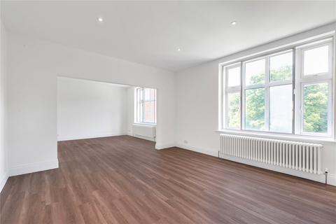 3 bedroom apartment to rent, Putney Hill, Putney, London, SW15