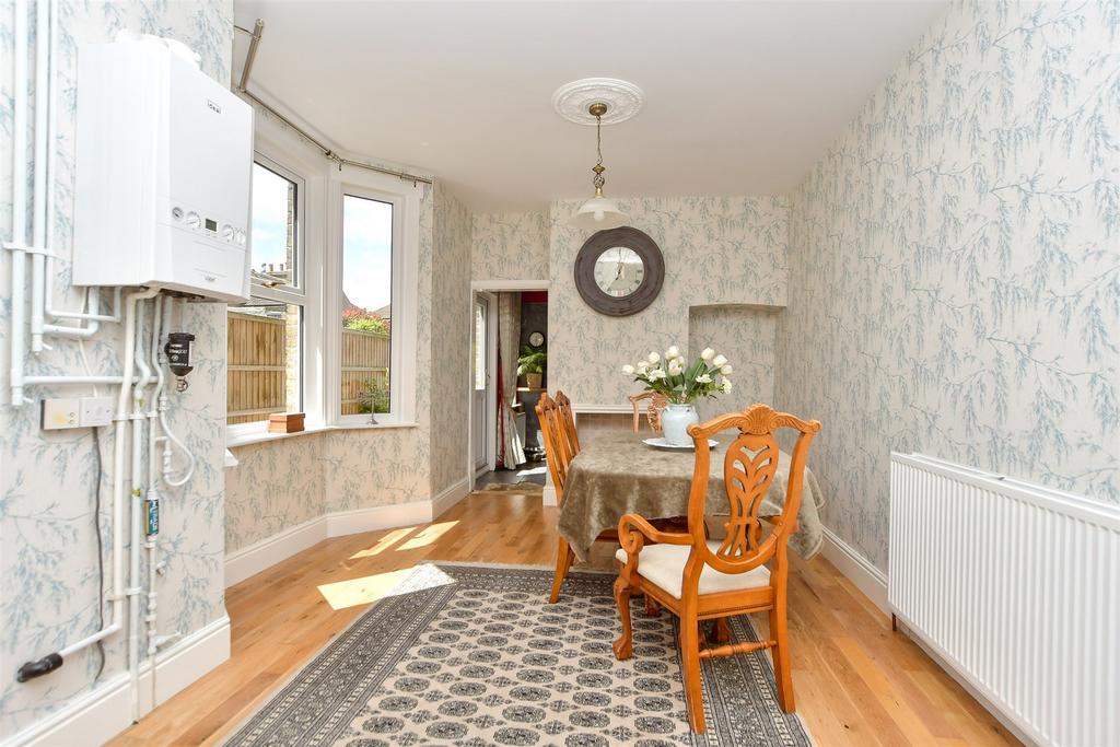 Family/Breakfast Area