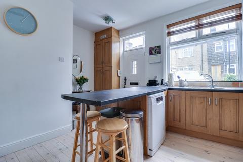 34 Back Lane, Horsforth, Leeds, LS18 4RF