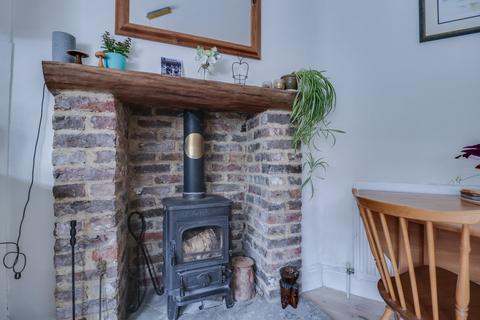 34 Back Lane, Horsforth, Leeds, LS18 4RF