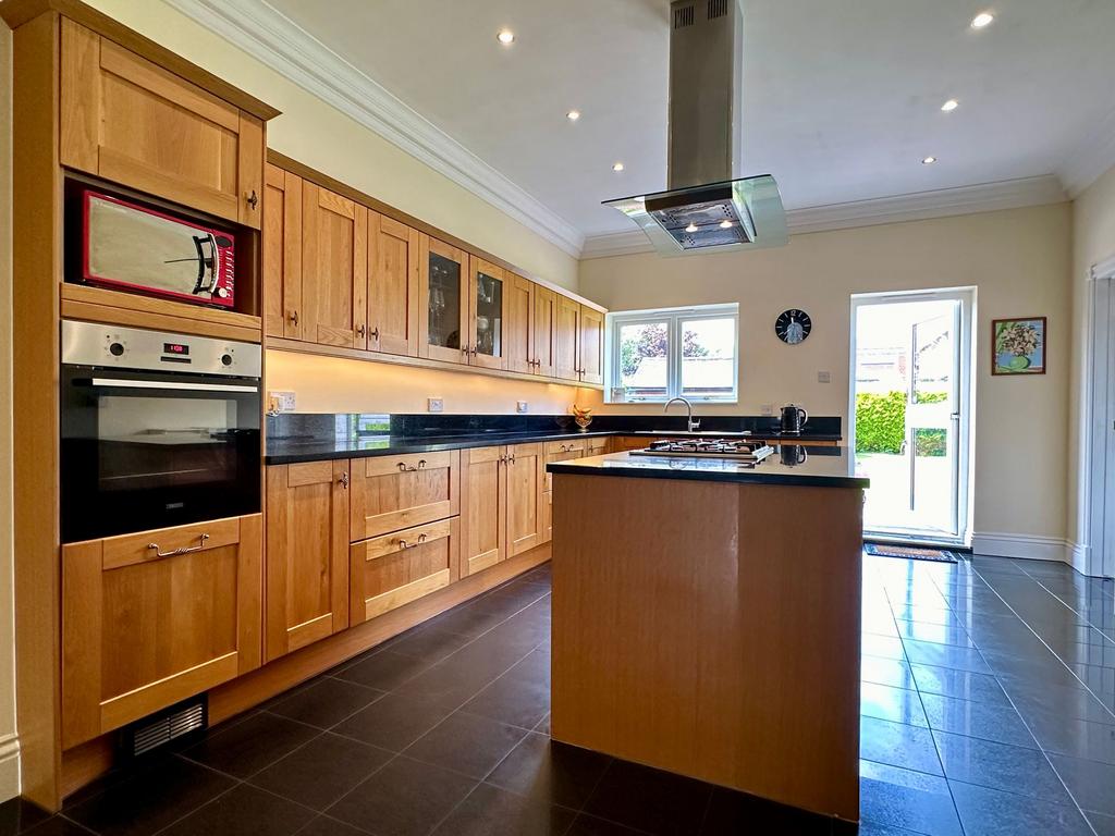 Kitchen/Family Room
