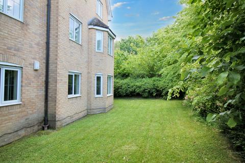 2 bedroom flat for sale, Bracken Green, East Ardsley WF3