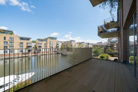 3 bedroom apartment for sale, Durham Wharf Drive, Brentford, Middlesex