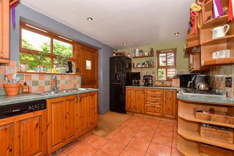 4 bedroom detached house for sale, Canterbury, Kent