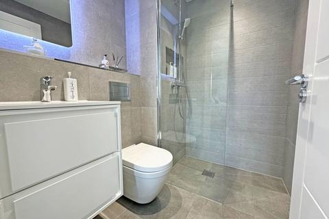 4 bedroom terraced house for sale, Lint Meadow, Hollywood, B47 5PH