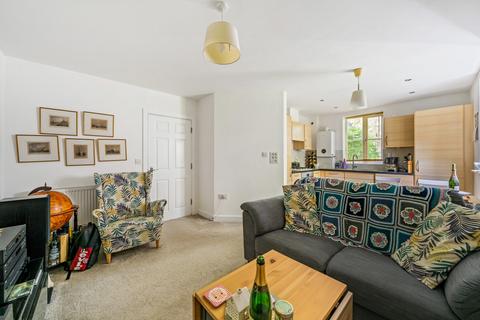 2 bedroom apartment for sale, Loyd Lindsay Square, Winchester, Hampshire, SO22