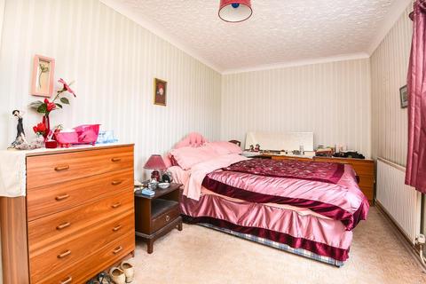 2 bedroom flat for sale, Three Elms,  Hereford,  HR4