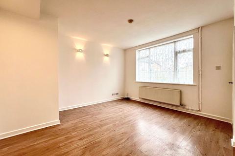 34 Dorts Crescent, Church Fenton, Tadcaster, LS24 9RU