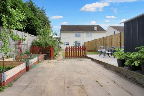 3 bedroom semi-detached house for sale, Sussex Road, Maidstone, ME15