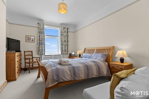 3 bedroom flat for sale, Granville Parade, Folkestone, CT20