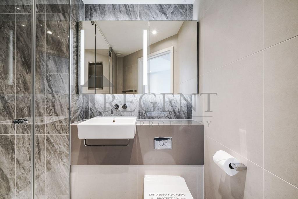 Main en-suite