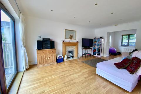 26 Pine View, Gunnislake, PL18 9JF