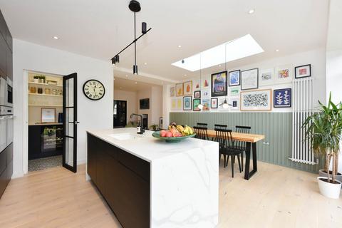 99 Cleveland Road, London, W13 0EN