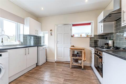 2 bedroom bungalow for sale, Brownberrie Crescent, Horsforth, Leeds, West Yorkshire