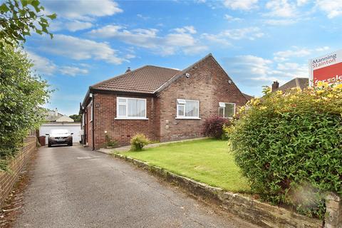 2 bedroom bungalow for sale, Brownberrie Crescent, Horsforth, Leeds, West Yorkshire