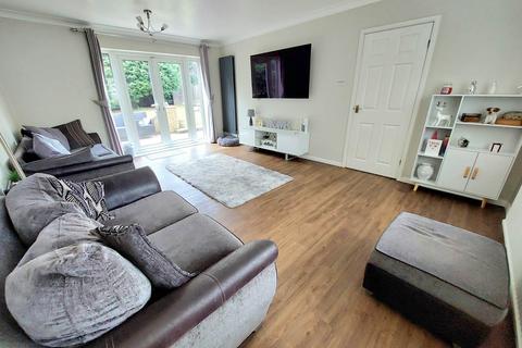 4 bedroom detached house for sale, Sheepcot Lane, Watford WD25