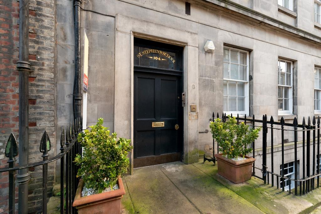 St Stephen Street 24