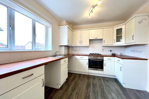 90 Ailsa Road, ML5 5HZ
