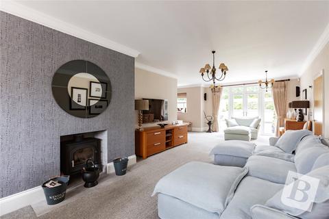 4 bedroom detached house for sale, Latham Place, Upminster, RM14