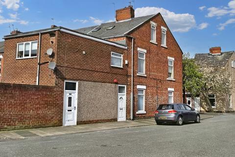 2 bedroom ground floor flat for sale, Farnham Road, South Shields NE34