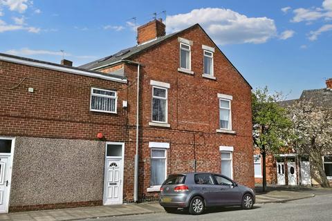 2 bedroom ground floor flat for sale, Farnham Road, South Shields NE34