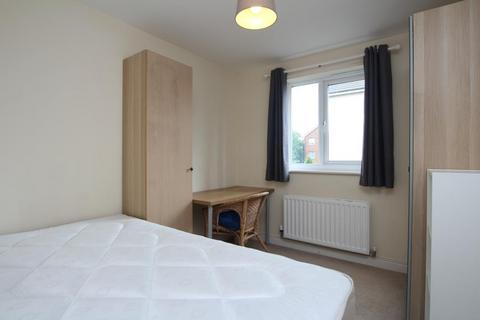 1 bedroom in a house share to rent, Great Copsie Way, Bristol BS16