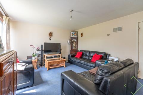 61 Crocus Field, Barnet, EN5 2UB