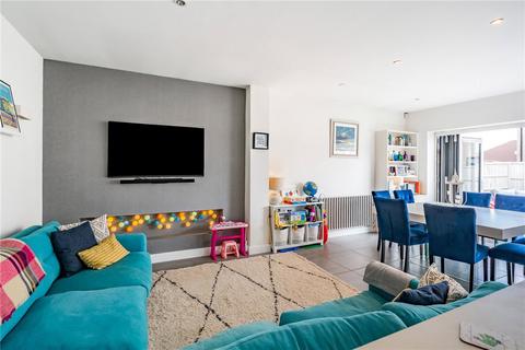 12 Mainridge Road, Chislehurst, BR7 6DW