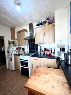 2 bedroom apartment to rent, Wheatland House, East Duwlich SE22