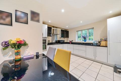 5 bedroom detached house for sale, Meadowlands Drive, Haslemere, GU27