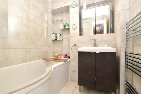 35 Brackley Close, Wallington, SM6 9JR
