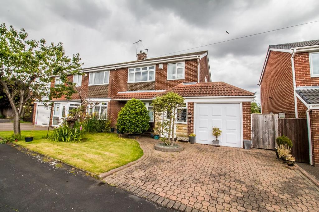St. Barnabas, Bournmoor, Houghton le... 3 bed semidetached house for