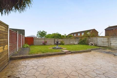 3 bedroom semi-detached house for sale, Neverstitch Close,Skelmersdale, WN8 8QR