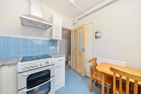 2 bedroom maisonette for sale, High Wycombe,  Buckinghamshire,  HP13