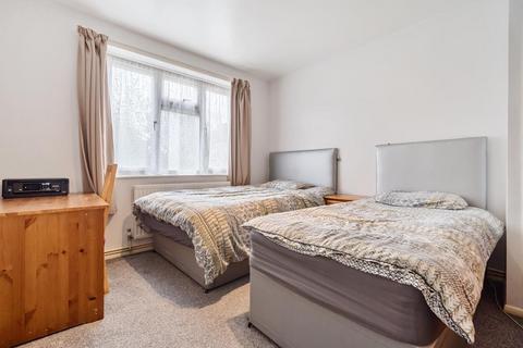 2 bedroom maisonette for sale, High Wycombe,  Buckinghamshire,  HP13