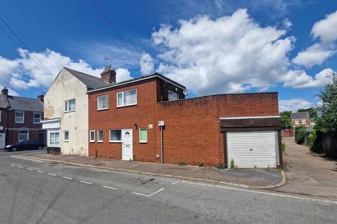Exeter - 3 bedroom end of terrace house for sale
