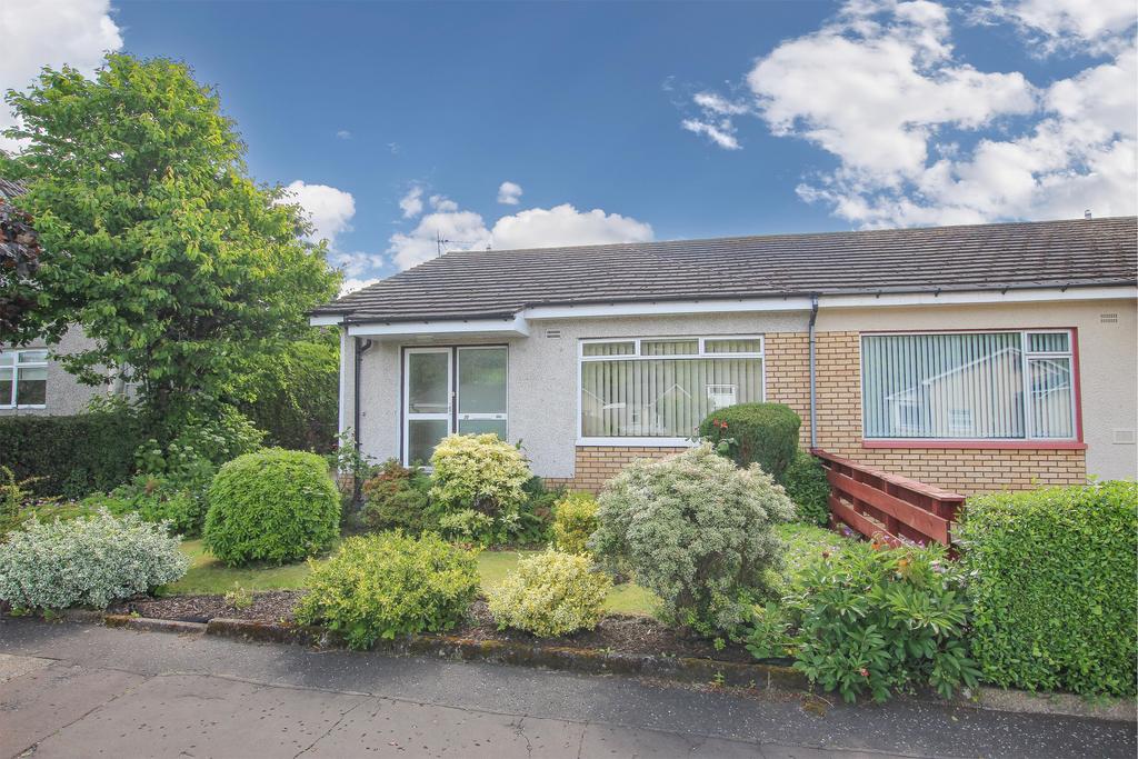 Glen Avenue, Largs KA30 2 bed semidetached bungalow £189,000